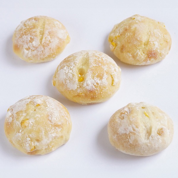 【焼成済】冷凍ミニコーンパン　５個x８袋【40個】