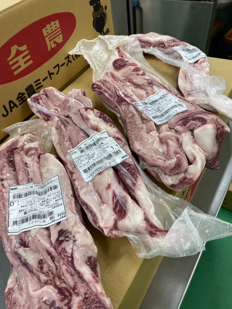 【新商品】【新商品】『雌・B4BMS5』鳥取交雑牛中落ちカルビ　バラ肉　ジューシー！