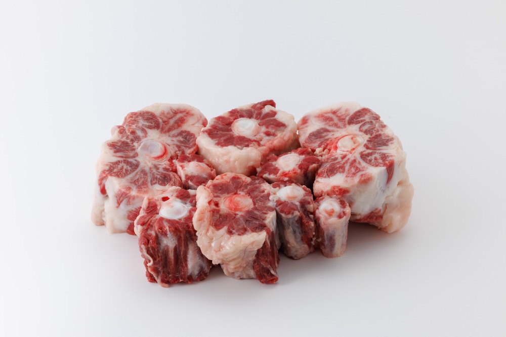 【新商品】【新商品】《カット済》鳥取和牛　テール　１kg　真空　冷凍　