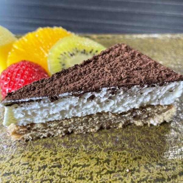 フリーカット　くちどけテイラミスケーキ　●　