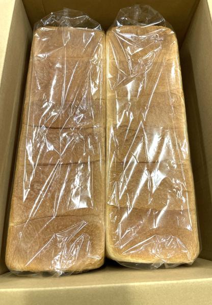 国産小麦ブレンド　ベーグ工房の食パン　1本（焼成冷凍）