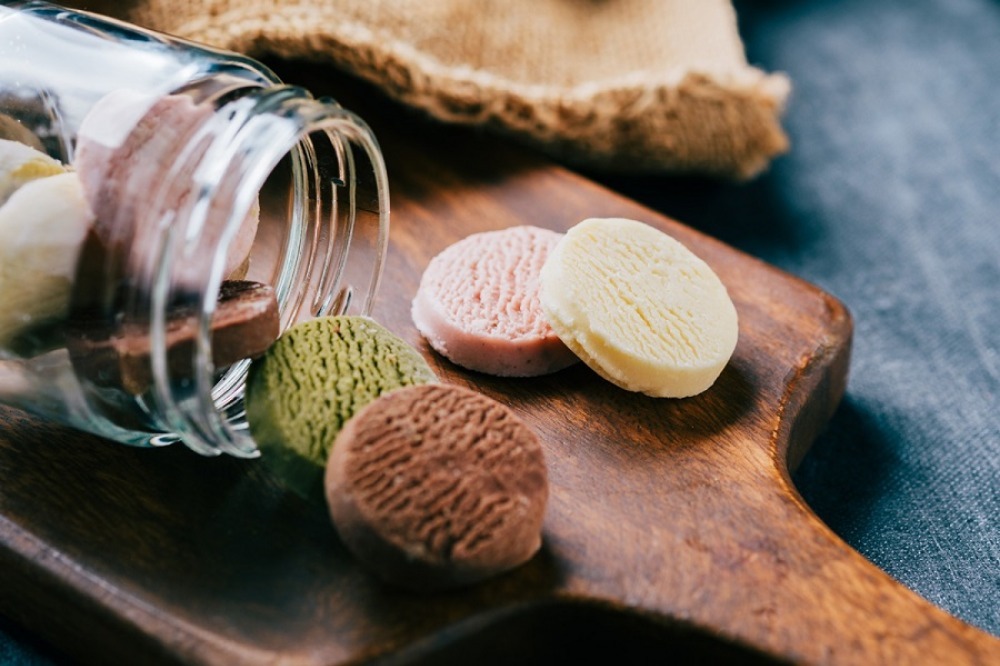 【お試し】とろけるクッキー　12袋（1袋2枚入）/1箱12袋x2箱