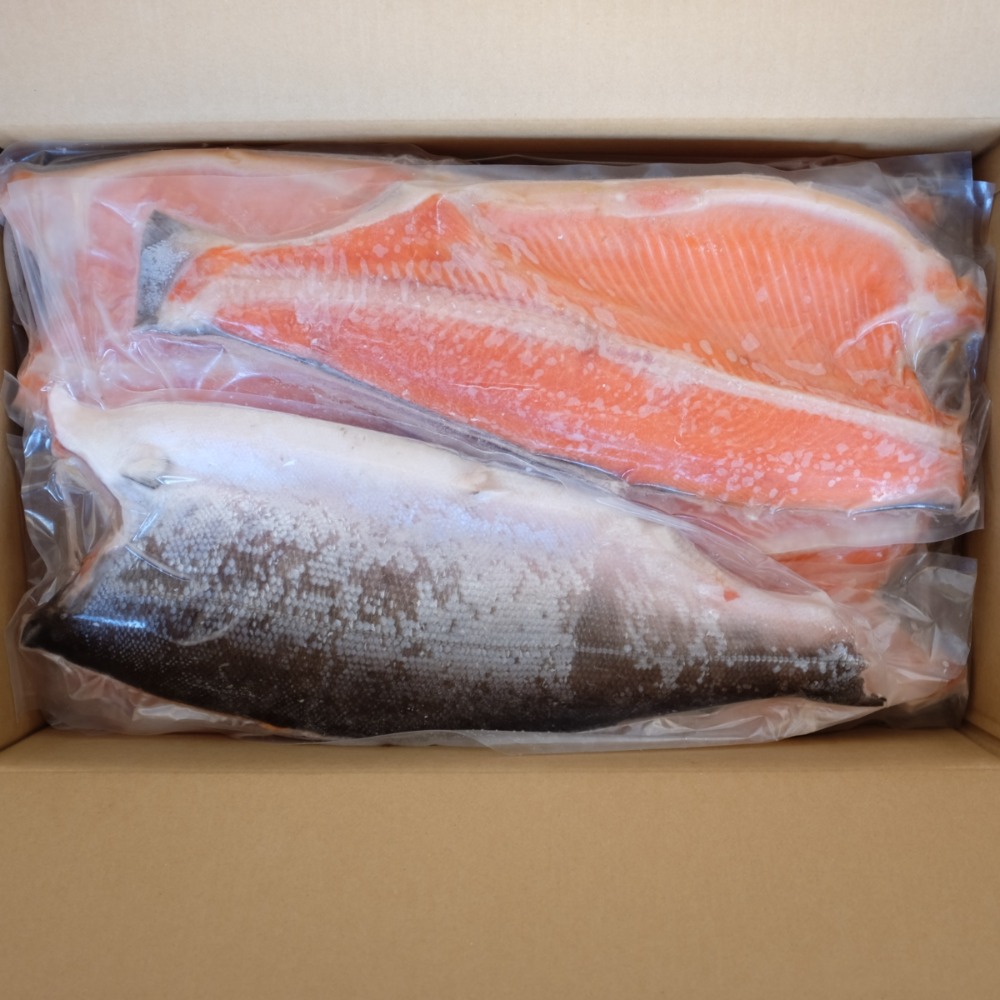 定塩銀鮭フィーレ　10kg(8〜9枚)