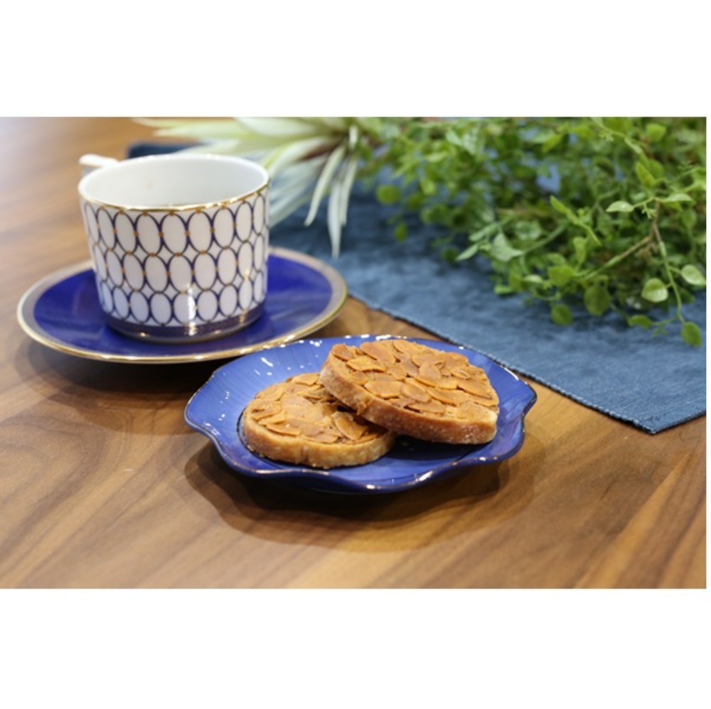 亜紋度キャラメルらすく　11gx8枚（化粧箱入）ギフト・手土産