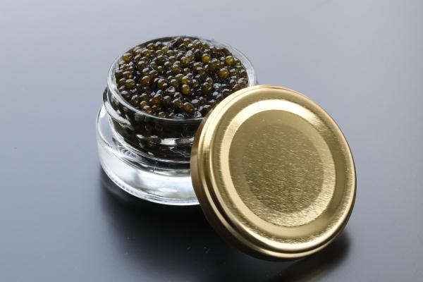 大量業務用！　チョウザメキャビア　1キロ！