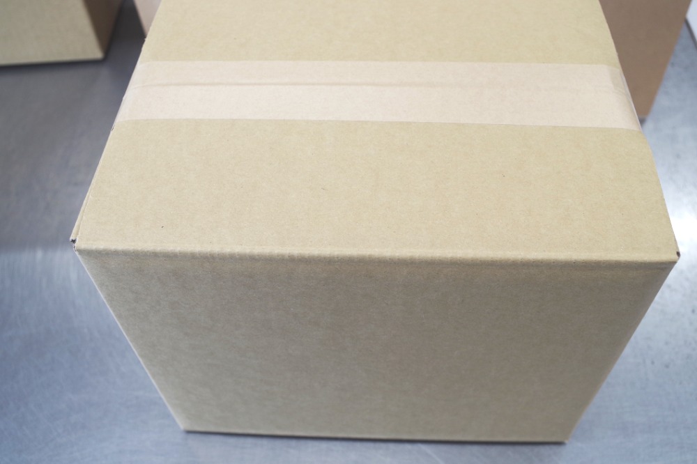 【大型七輪で丁寧に手焼き】親鶏の骨付き　もも炭火焼（惣菜）