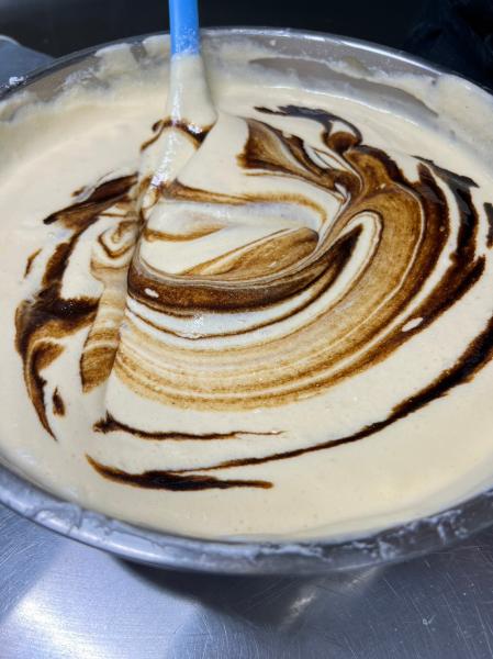 シフォンケーキ・ホール（コーヒー）21cm