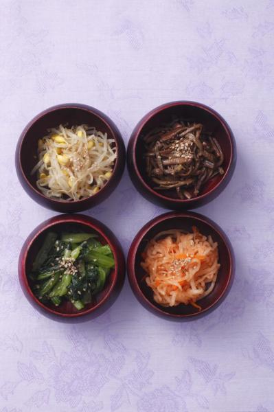 冷凍　ぜんまいナムル　500ｇ　しっかりとした味付けで好評です