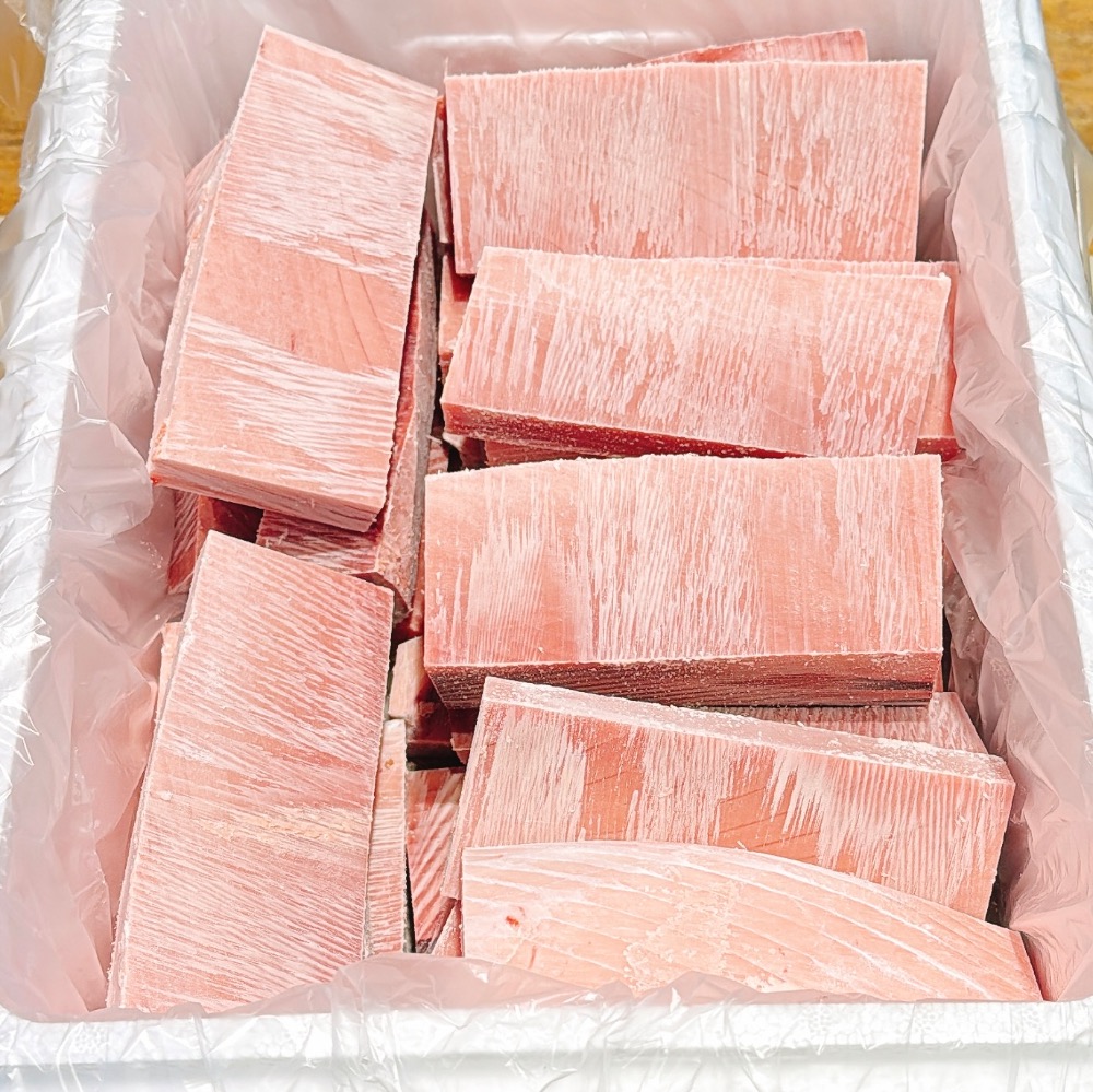 限定　赤身鉢マグロ赤身中トロ大トロ柵　8.3k