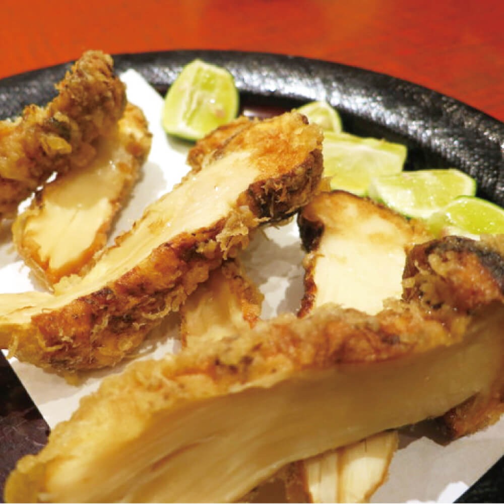 【特別価格】特つぼみ冷凍松茸ホール7-9cm　2kg【25/12賞味】