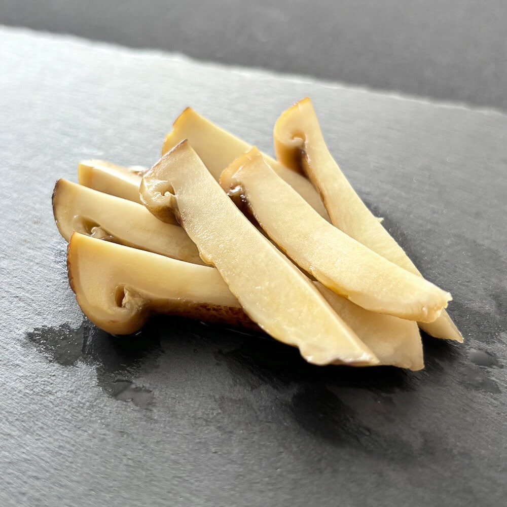 生冷凍松茸　縦割り5-7cm　1kg　バラ凍結【香り保証◎】