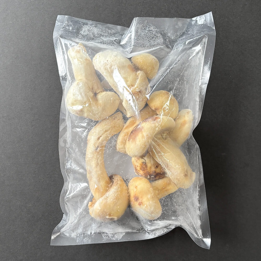 生冷凍松茸　開きホール　2kg　土瓶蒸し等　【香り保証◎】