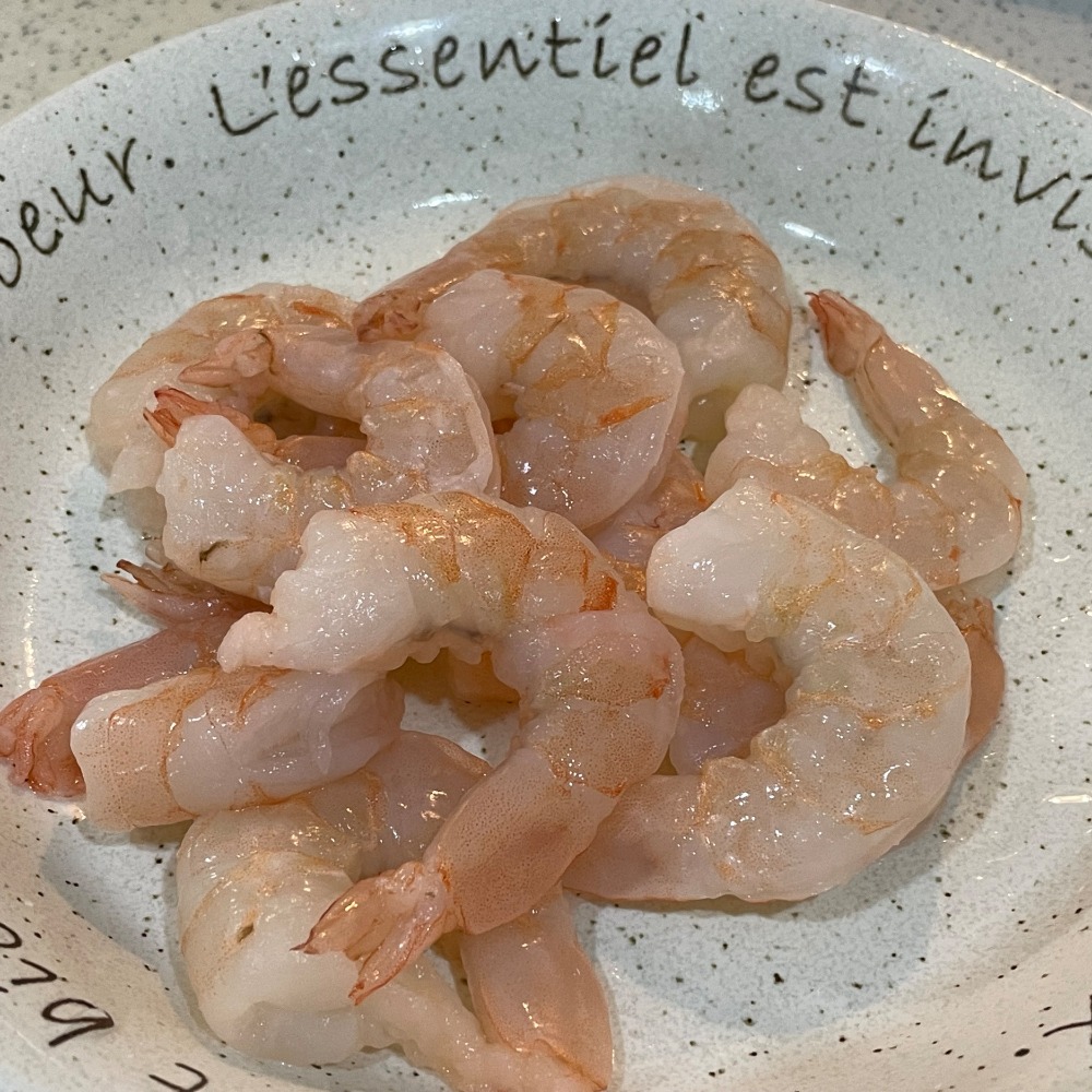 バナメイムキエビIQF　（NET　500g)　　６L(21-25原料）