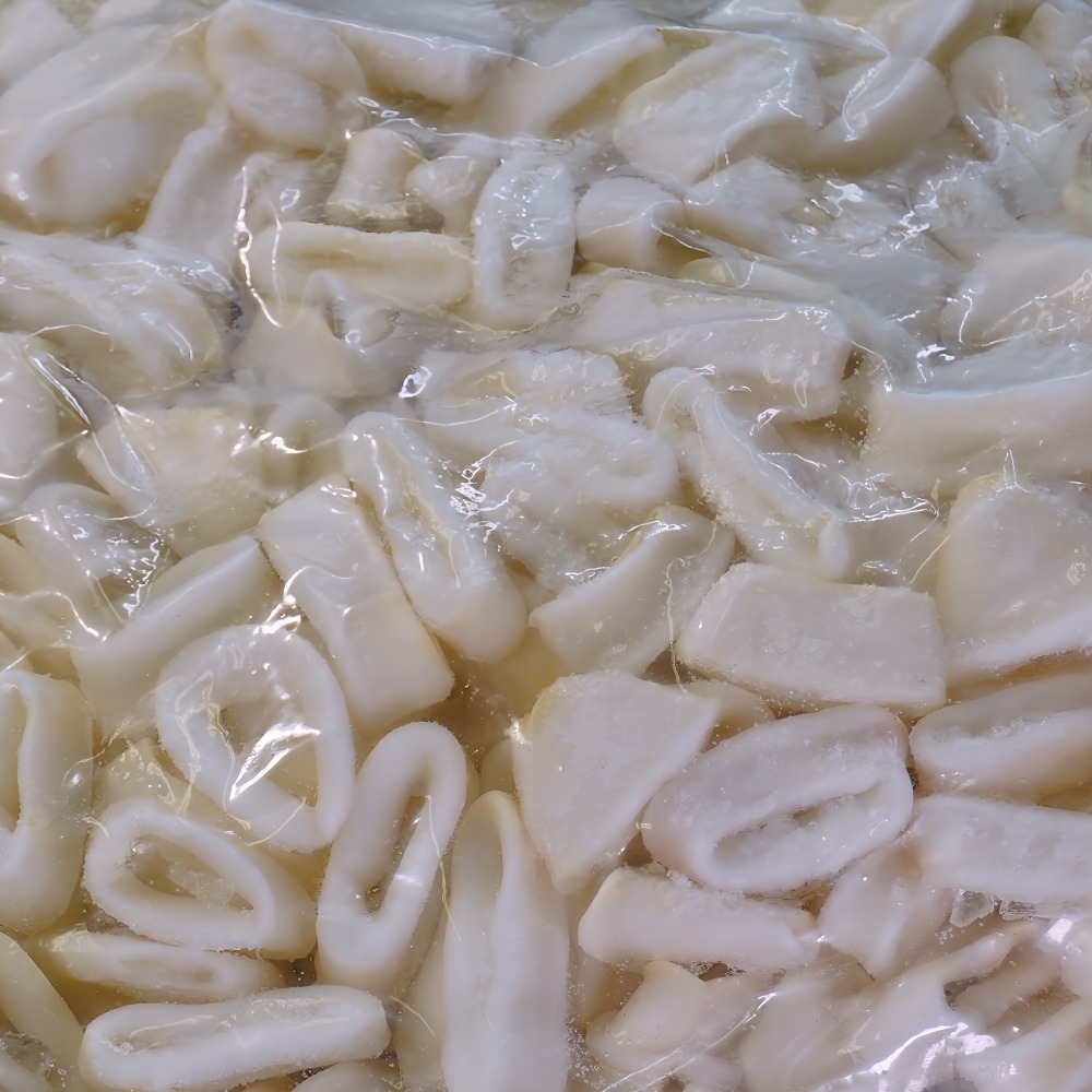 ヤリイカリング　皮むき　IQF　2-4サイズ　1ｋｇ