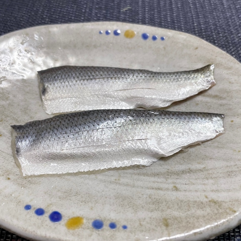 コハダ　寿司ネタ　8ｇ　20枚入り