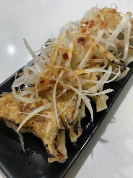 【国産豚肉使用】肉汁たっぷり冷凍餃子(ギョーザ・ぎょうざ)