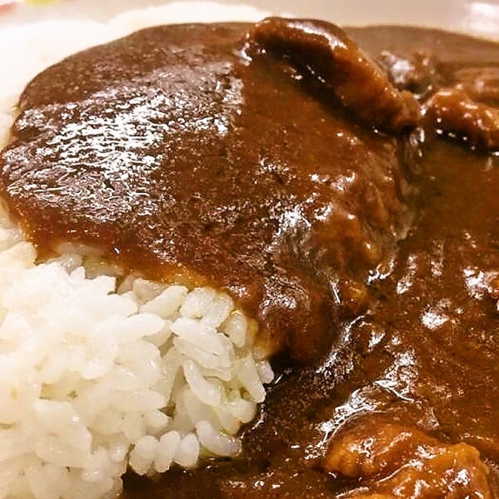 和牛ごろっとビーフカレー　辛口／200g【レトルト・常温】