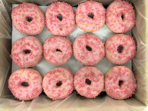 ピンクドーナツ 48個