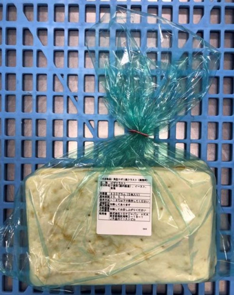 ピザ生地　角型ナポリ風クラスト　430g(5枚入)x12袋