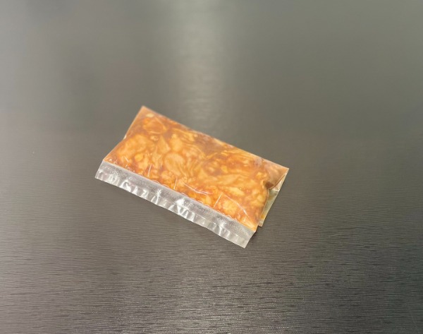 国産牛　小腸　タレ漬けパック