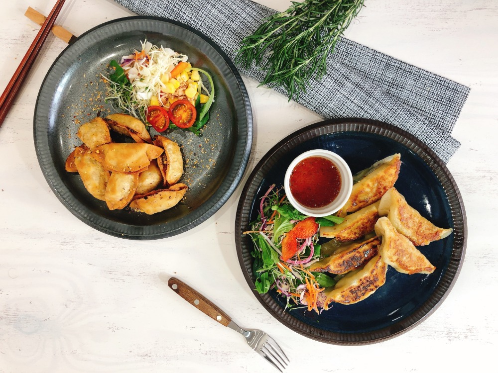 【身がぎっしりで食べ応え】国産原料使用　幸せ餃子32g/50個　