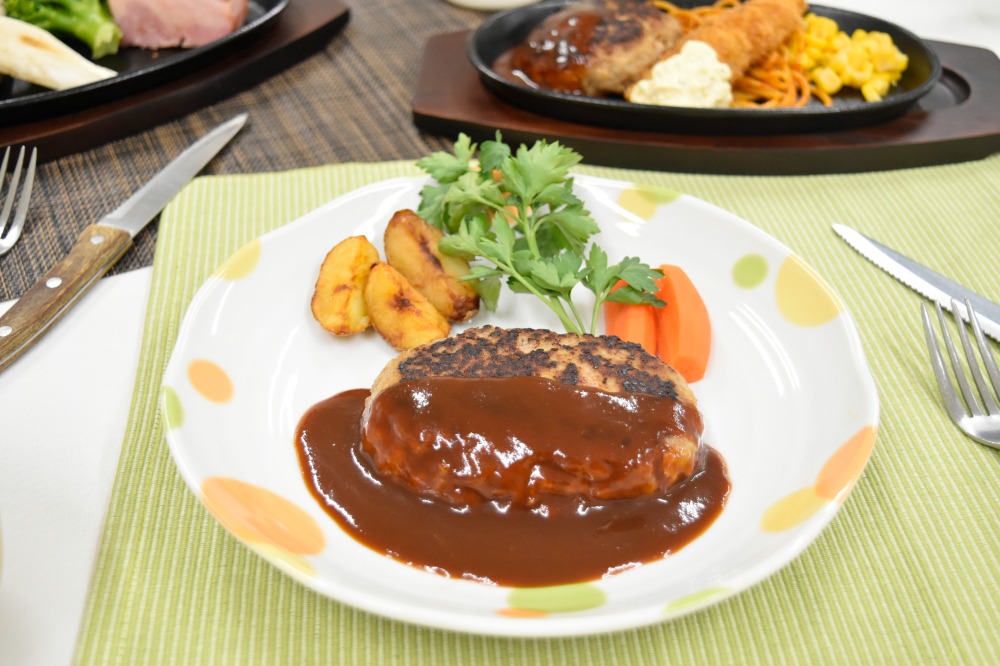 【送料込】ホクビー　ビーフ＆ポークハンバーグ　160gx20x3