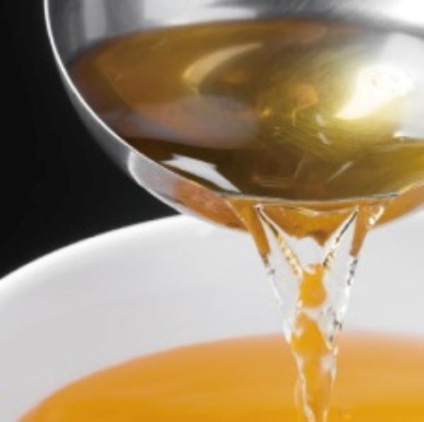 北海道日高産ね昆布のまろやか昆布だし　　1.8リットルx6　