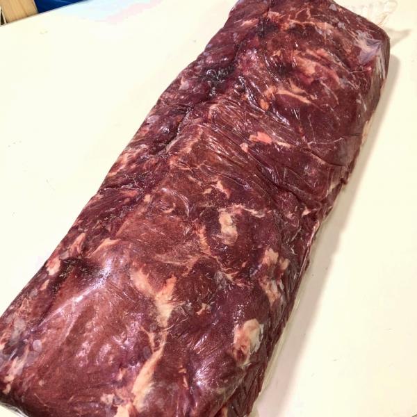 大幅値下◆ポーランド産牛ストリップロイン約3kg/牧草飼育