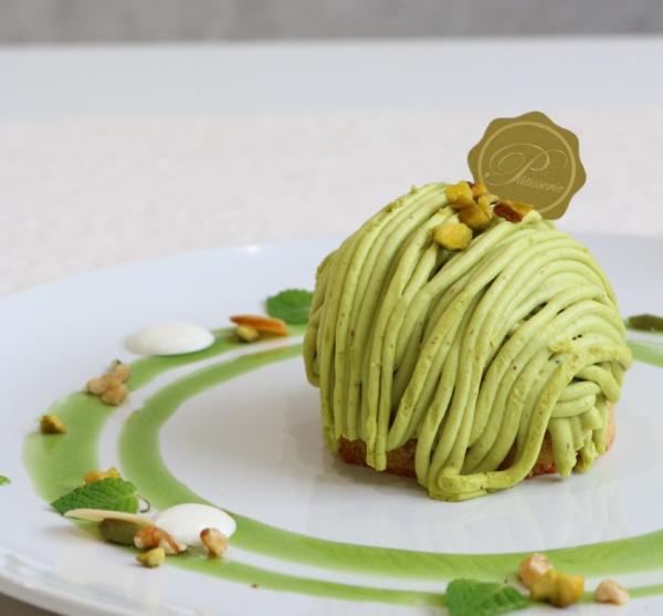 ピスタチオモンブラン（アイスケーキ）２４０ｇ（４個入）