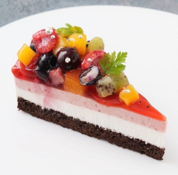 ベリーベリーケーキ（ブラック）7号12カット6個入(390g)