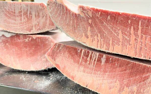 送料サービス【中トロ】赤身無し脂鉢鮪5k以上で送料サービス！