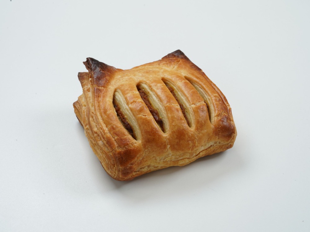 冷凍生地　スパイシーキーマカレーパイ