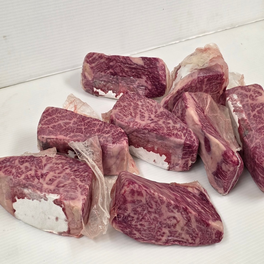 黒毛和牛ハネシタ　ザブトン　A5A4等級　グルムキ1パック約500ｇ