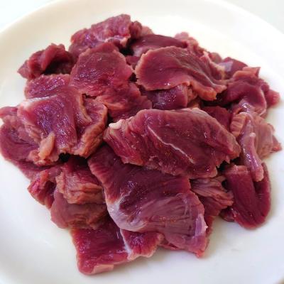 国産　豚さがりブロック