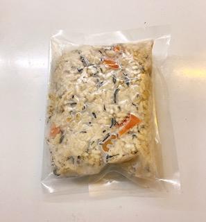 ごもく炊き込みご飯　（ひのひかり100％使用）３Ｄ冷凍
