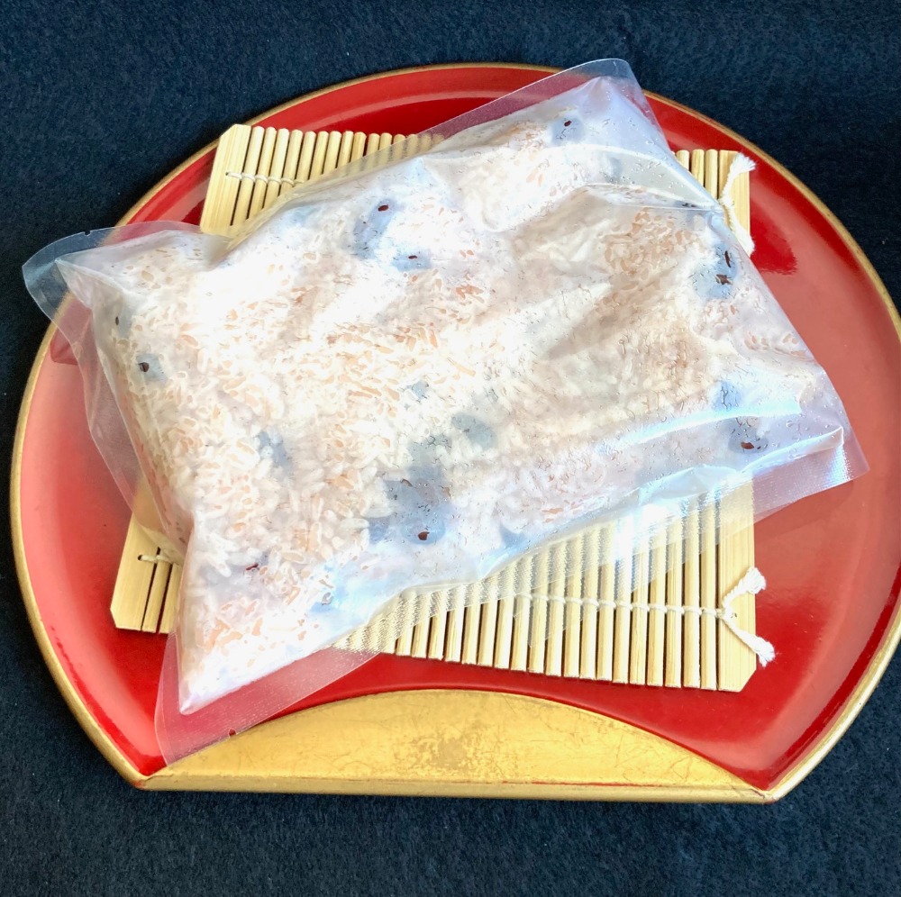 赤飯（北海道産大納言小豆使用　）加熱調理済