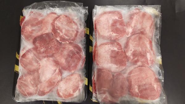 牛タンスライス　ヨーロッパ産　穀物飼育牛　シート敷　冷凍