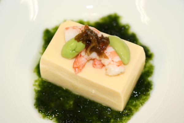 サブ水産【しらことうふ】210ｇ　濃厚な美味しさ