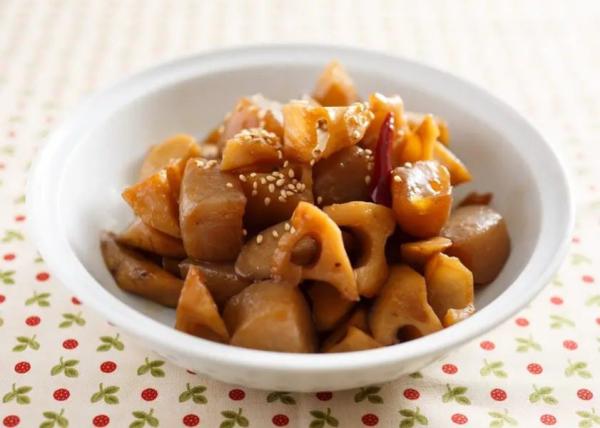 蓮根水煮(レンコン)　蓮根乱切5-7ｇ　1Kg/10