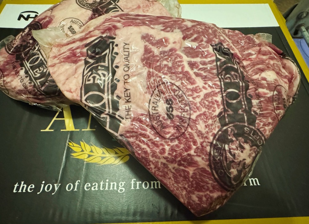 【チルド】大麦牛ボンレスショートリブ　（上カルビ）