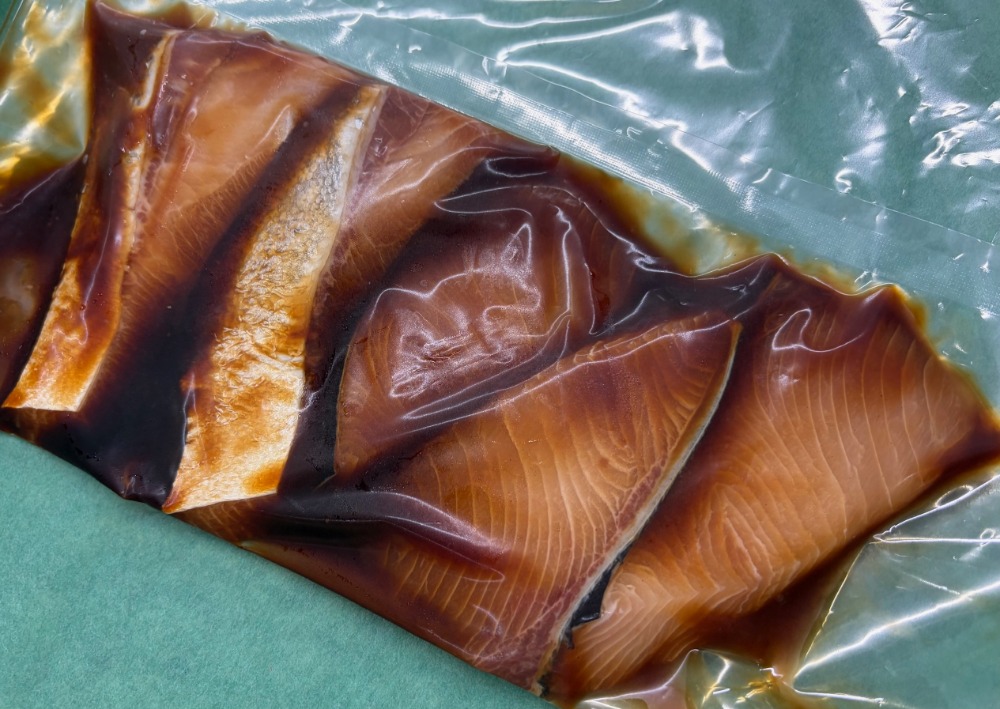 高級天然鰤　ブリ　照焼用　みりん漬　骨無し切身　40ｇ50切　　