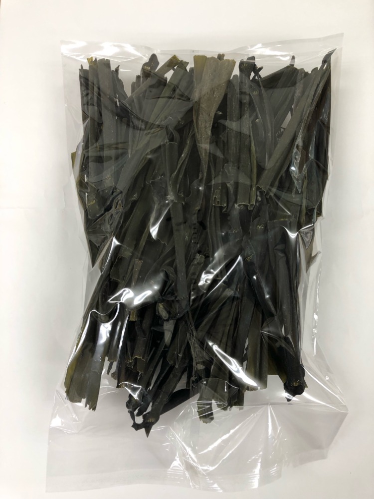 だし用根昆布（道南　白口浜産）1ｋｇ