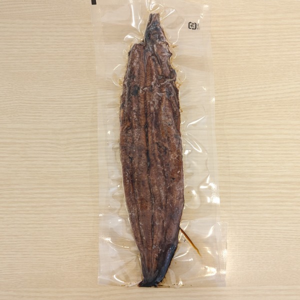 【お試し】国産うなぎ炭焼　有頭真空140ｇ【惣菜】[品番:l140ys]