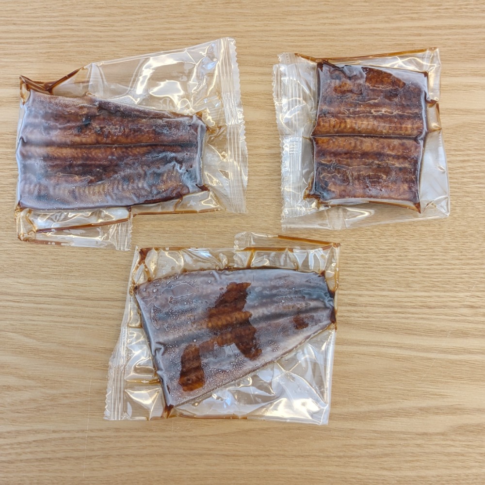 国産　うなぎ蒲焼カット　40g　【国内加工】[品番:c40]