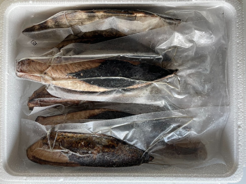 びっくりカツオで作ったわら焼きカツオのタタキ