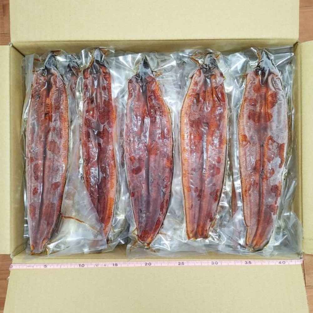 【生産者直送】国産　鹿児島県産　有頭うなぎ蒲焼き180gx70尾