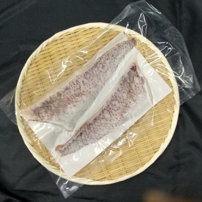 【新商品】【新商品】愛媛産　養殖　鯛　たい　フィレ　（腹身のみ）生食可