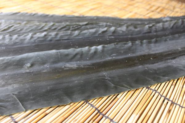 北海道　道南産　折昆布　一等級
