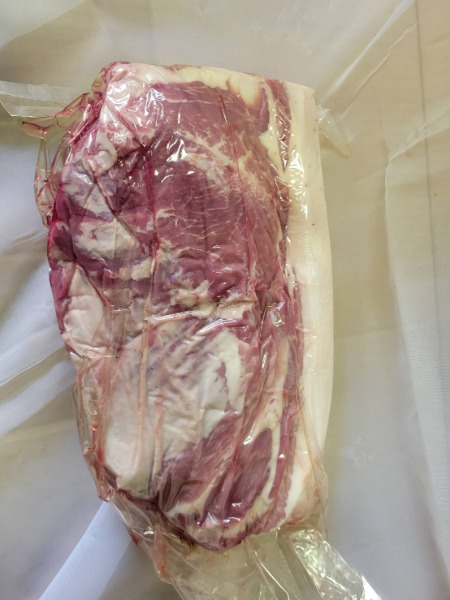 チルド　国産　豚　肩ロース