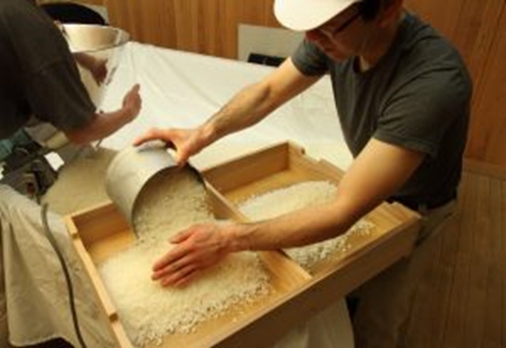 宮城県塩釜　阿部勘　大吟醸　日本酒７２０ｍｌx６本